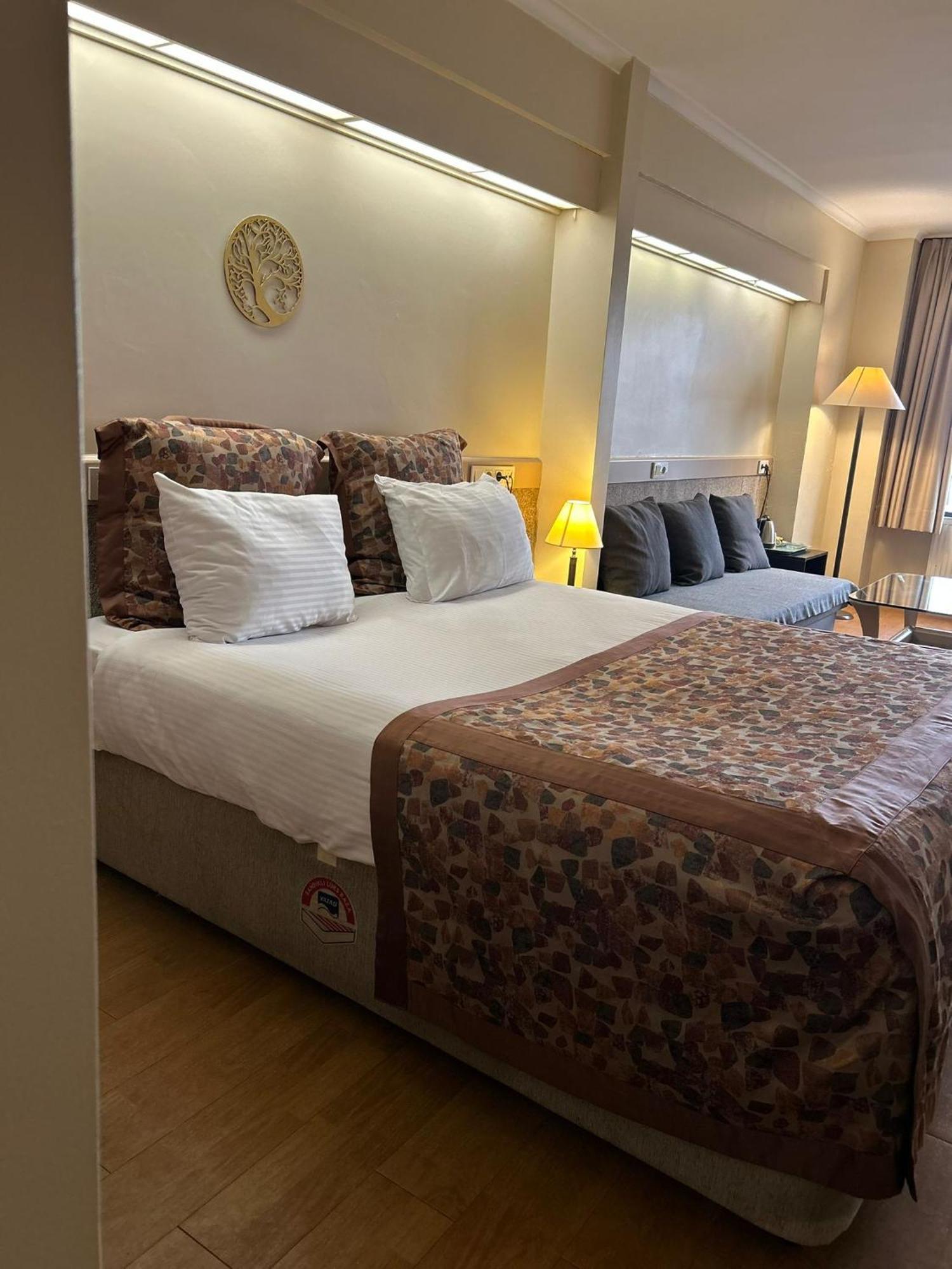 Kadikoey Rihtim Hotel Istambul Extérieur photo