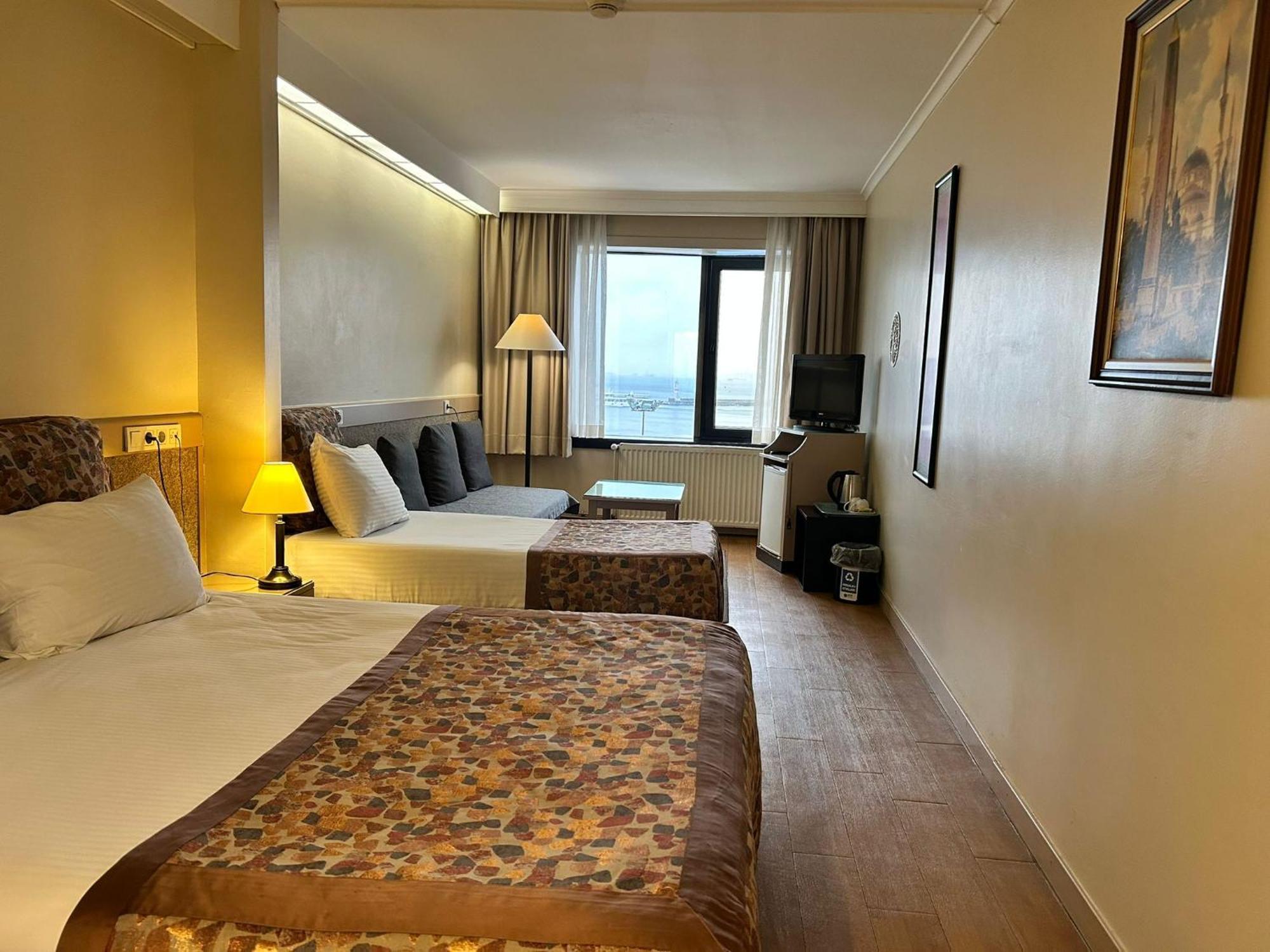 Kadikoey Rihtim Hotel Istambul Extérieur photo